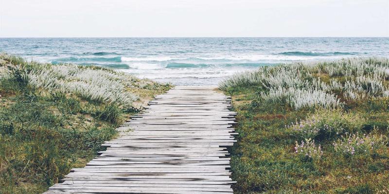 海外奢侈品保值全攻略：从圣罗莎市场洞察到国际购物转售秘诀